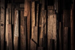 5 Ways to Use Reclaimed Wood When Renovating Your Home