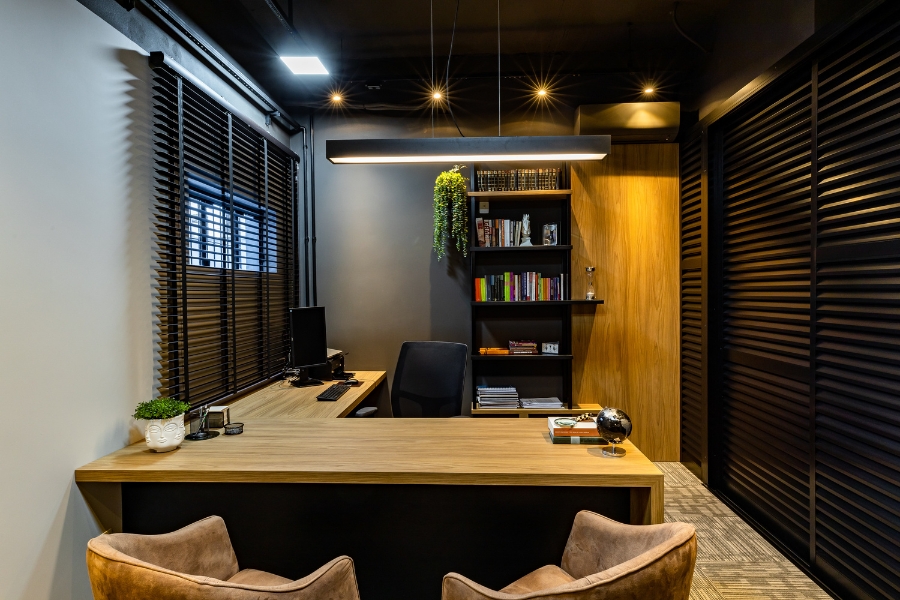 Choose the Best Spot for Focus and Privacy